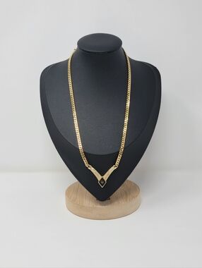 Christian Dior V-shaped Gold-plated Necklace